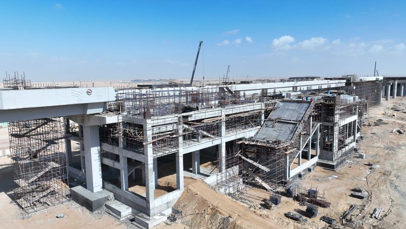 No photo description available.