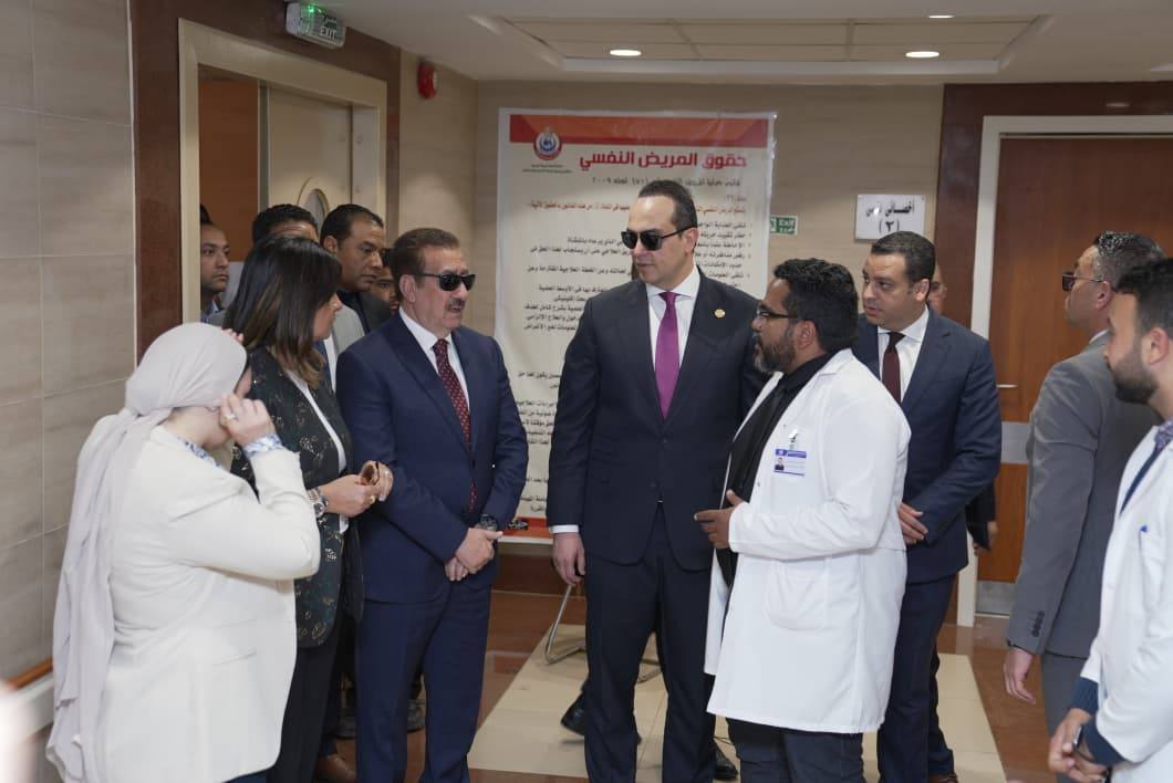 قد تكون صورة ‏‏شخص أو أكثر‏ و‏مستشفى‏‏